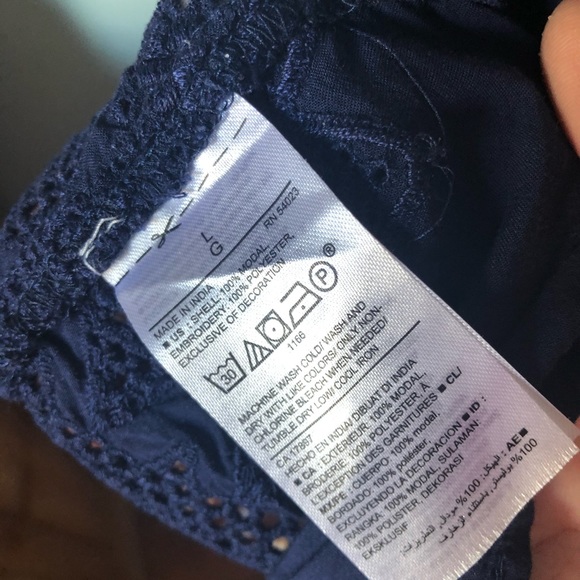 Old Navy tank - Picture 4 of 4